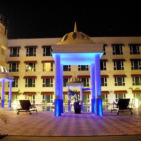 The Sky Imperial, Jaipur Hotel ภายนอก รูปภาพ