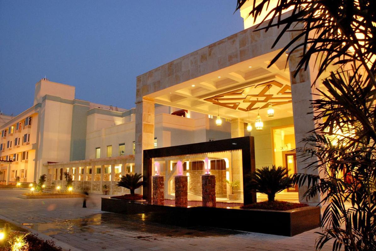 The Sky Imperial, Jaipur Hotel ภายนอก รูปภาพ
