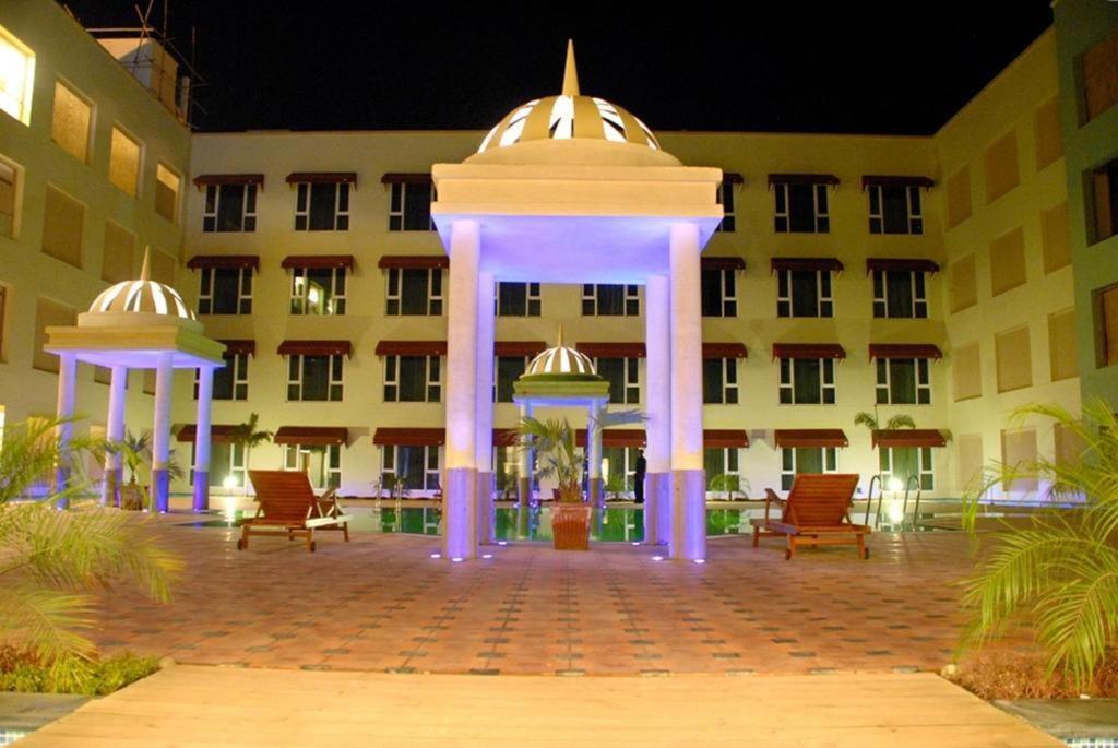 The Sky Imperial, Jaipur Hotel ภายนอก รูปภาพ